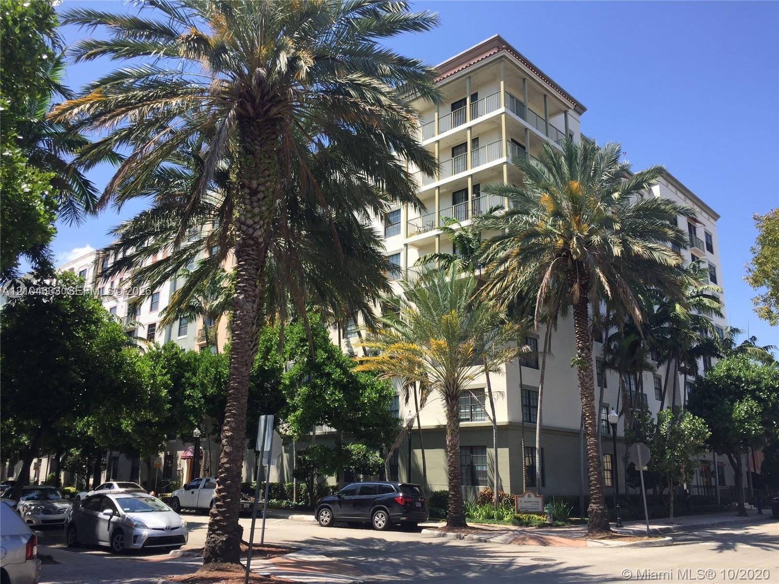 1900 Van Buren St # 307B, Hollywood FL 33020