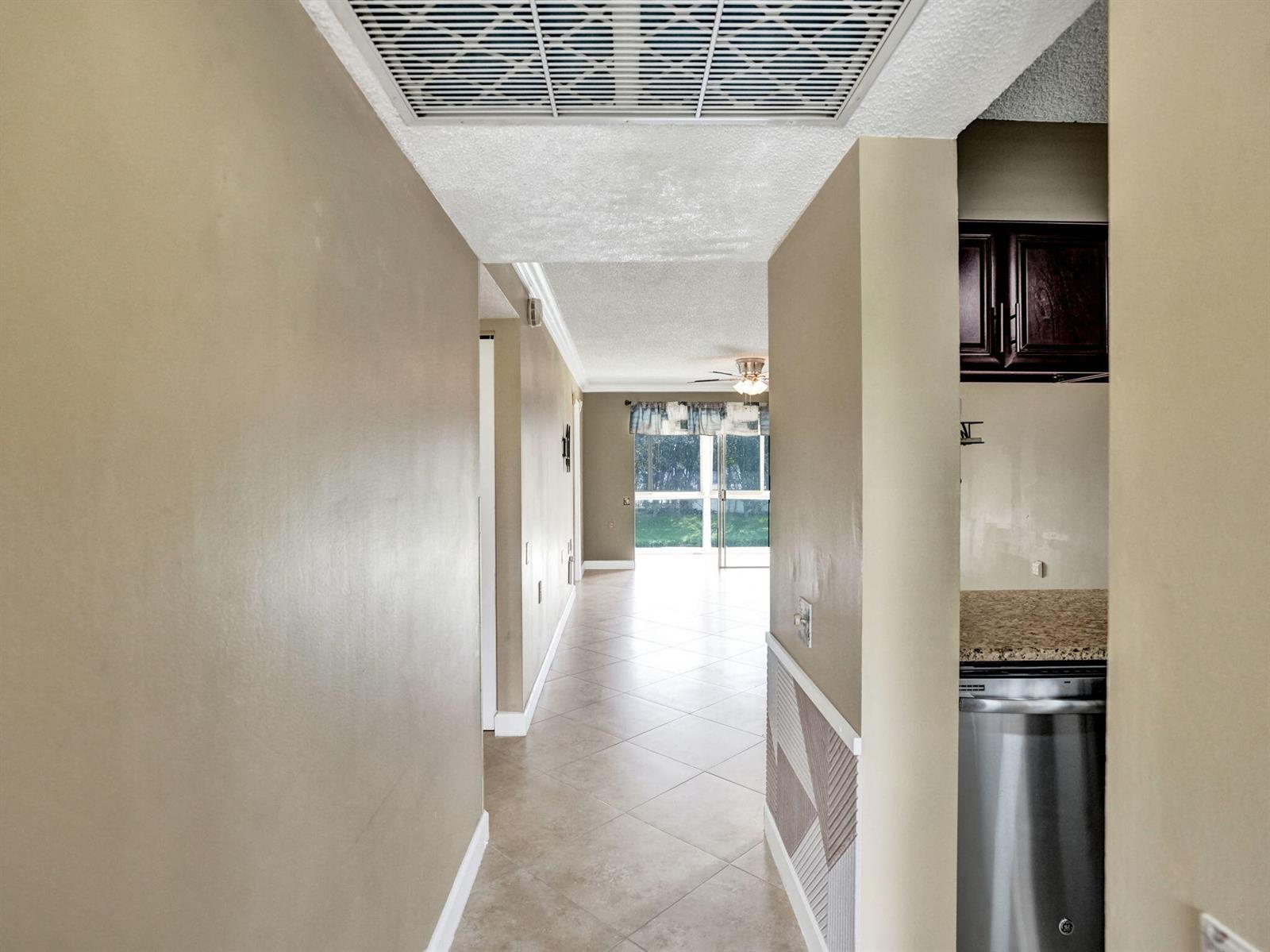 2707 Nassau Bend, Coconut Creek FL 33066 photo 4