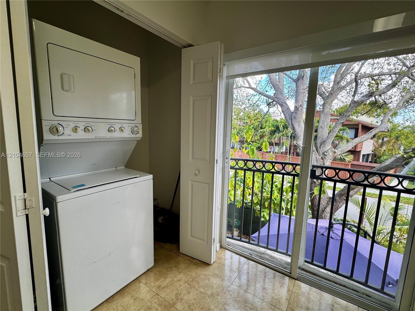 6676 SW 115th Ct # 404, Miami FL 33173 photo 5