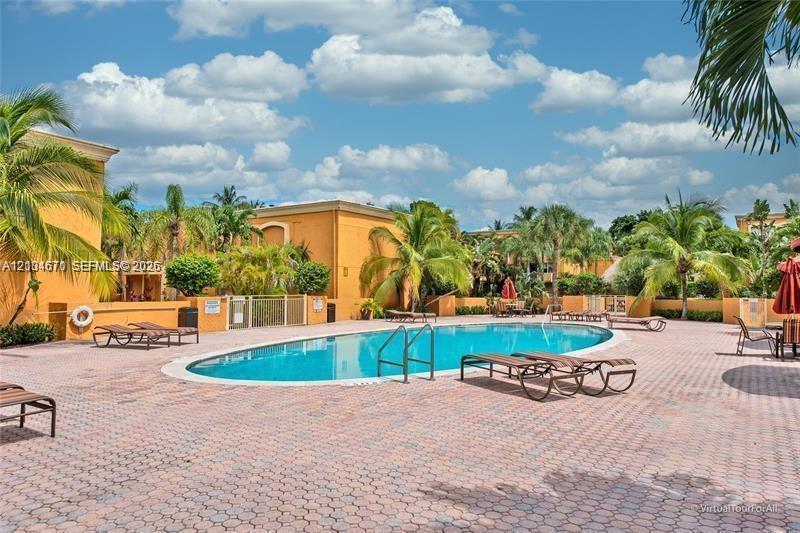 17901 NW 68th Ave # R102, Hialeah FL 33015 photo 4