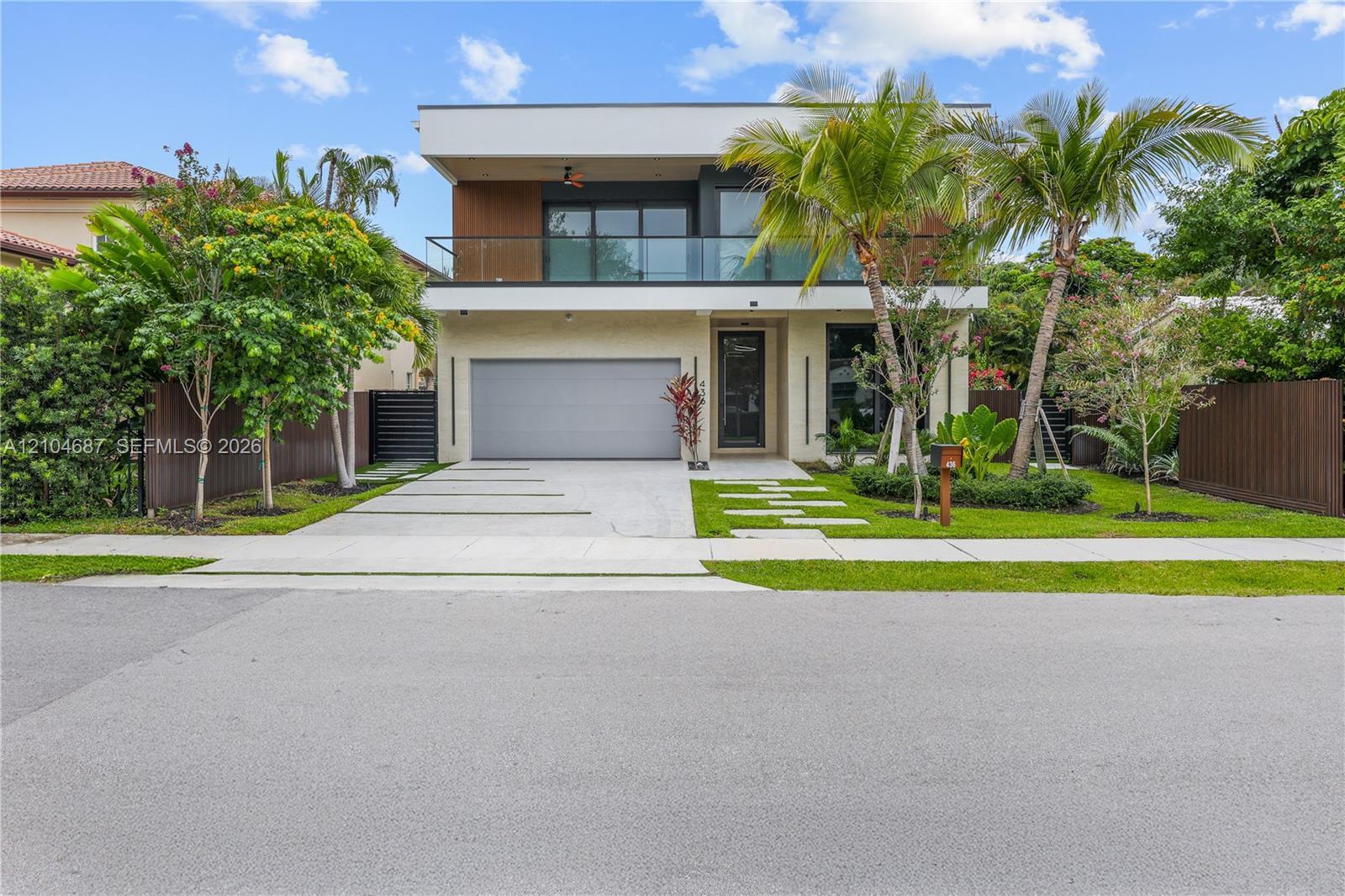 436 NE 10th Ave, Fort Lauderdale FL 33301 photo 2