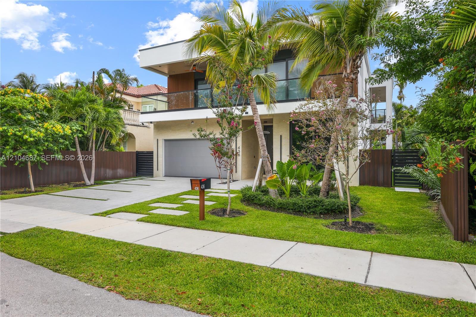436 NE 10th Ave, Fort Lauderdale FL 33301 photo 3