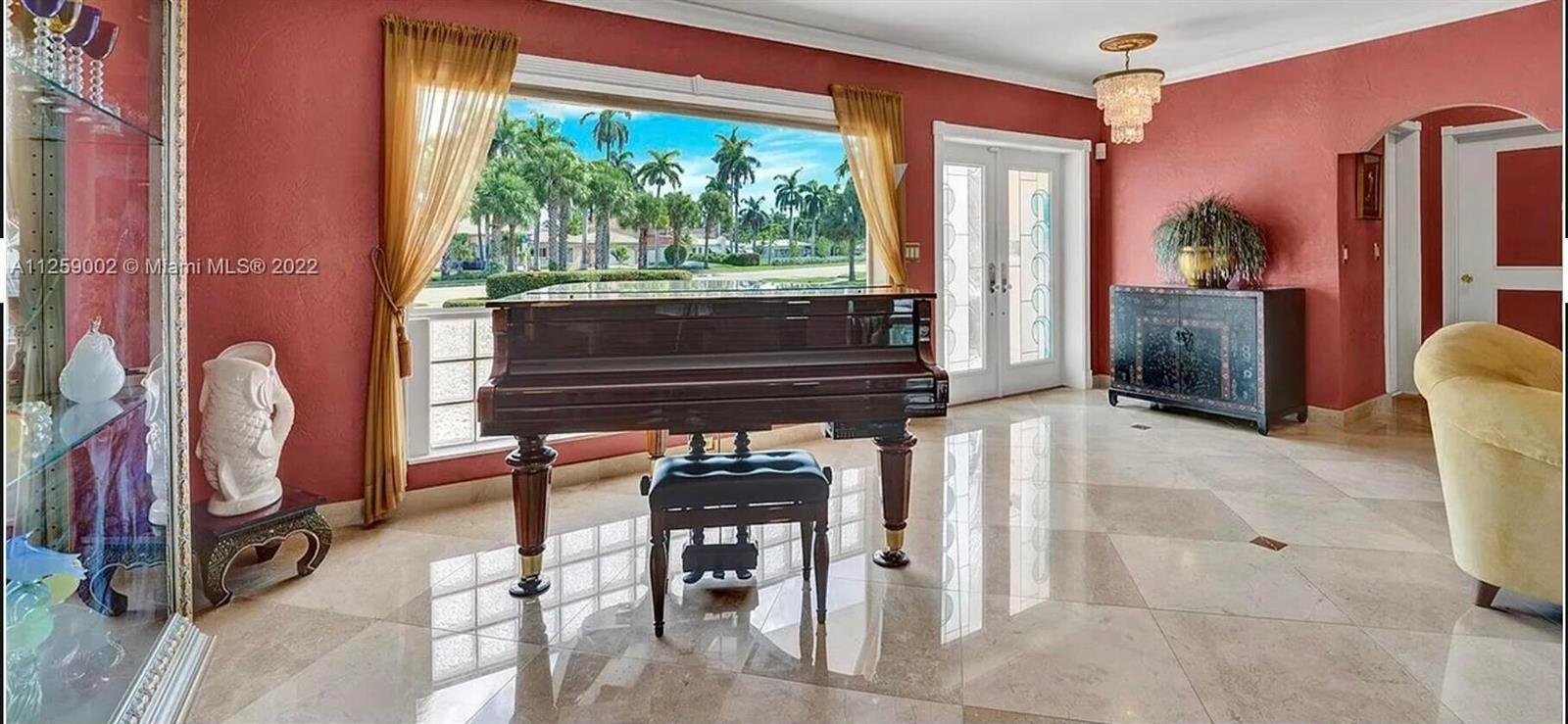 1200 HOLLYWOOD Boulevard, Hollywood FL 33019 photo 3