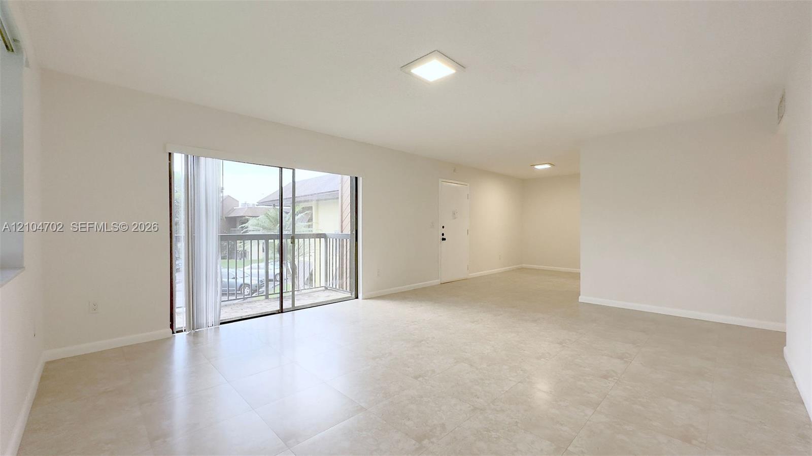 7905 SW 86th St # 628, Miami FL 33143 photo 2
