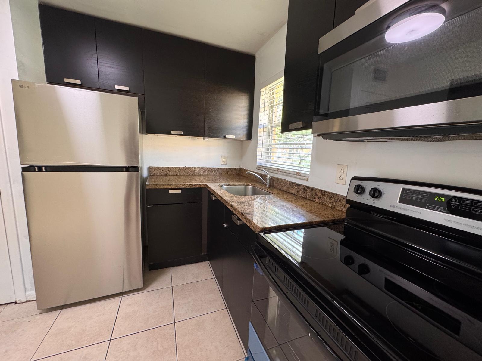 5150 NE 6TH Avenue # 114, Oakland Park FL 33334 photo 3