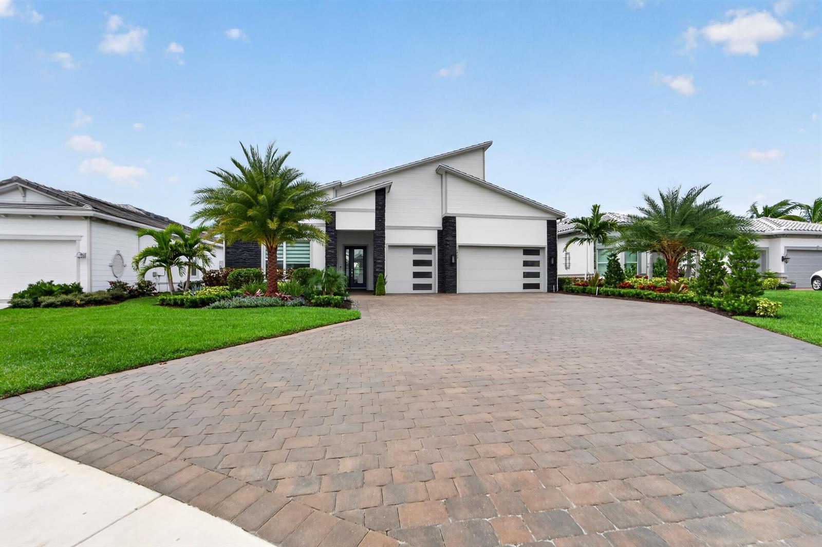 10822 Stellar Circle, Palm Beach Gardens FL 33412
