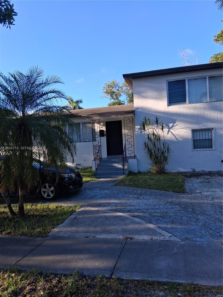 195 NE 123rd St, North Miami FL 33161 photo 2