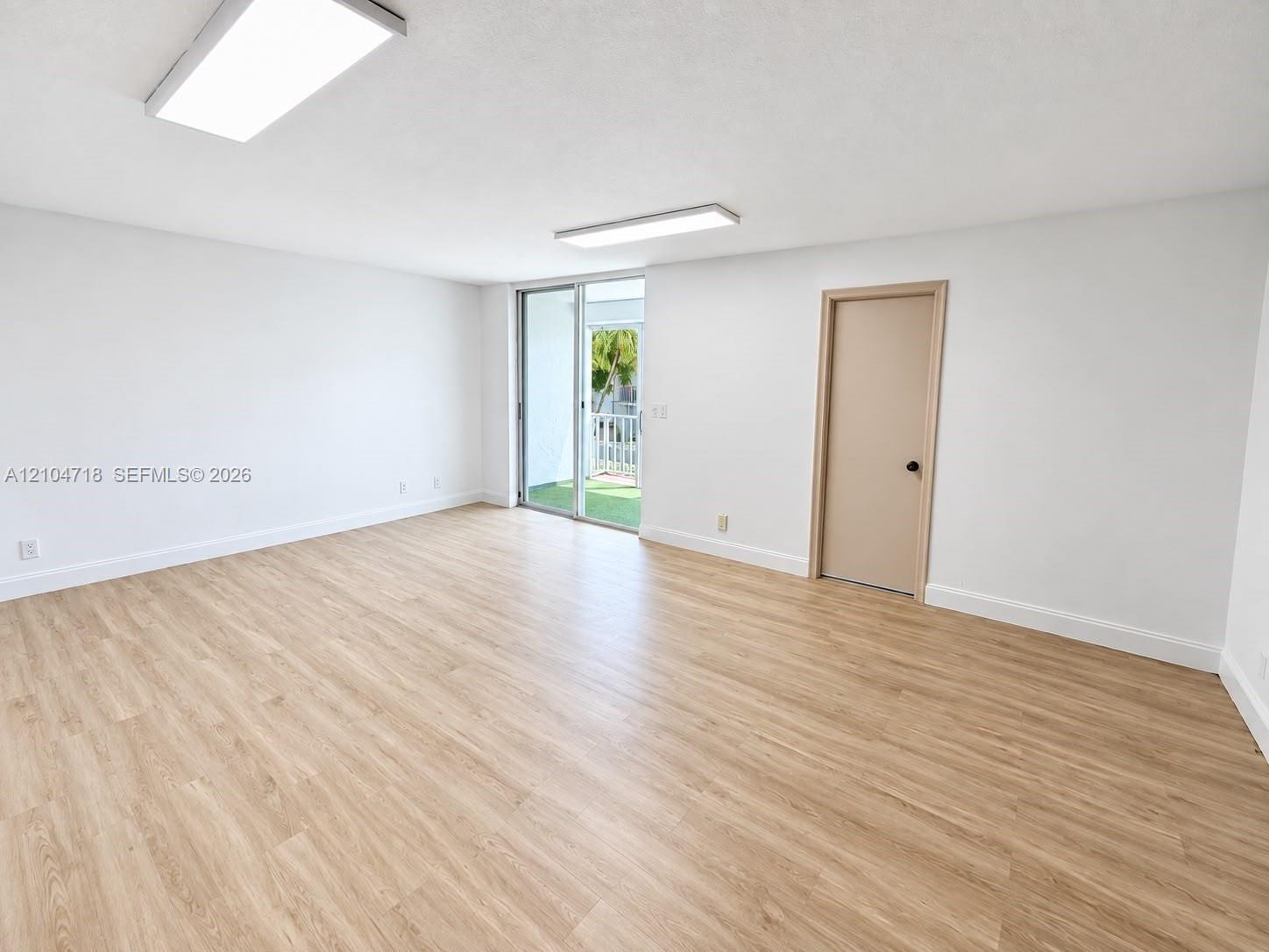 712 NE 26th Ave # 712, Hallandale Beach FL 33009 photo 5