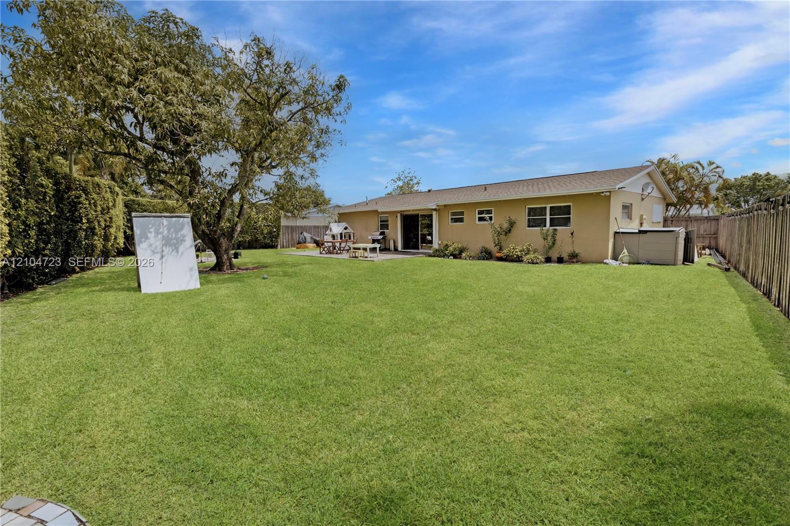 10520 SW 124th Ave, Miami FL 33186 photo 2