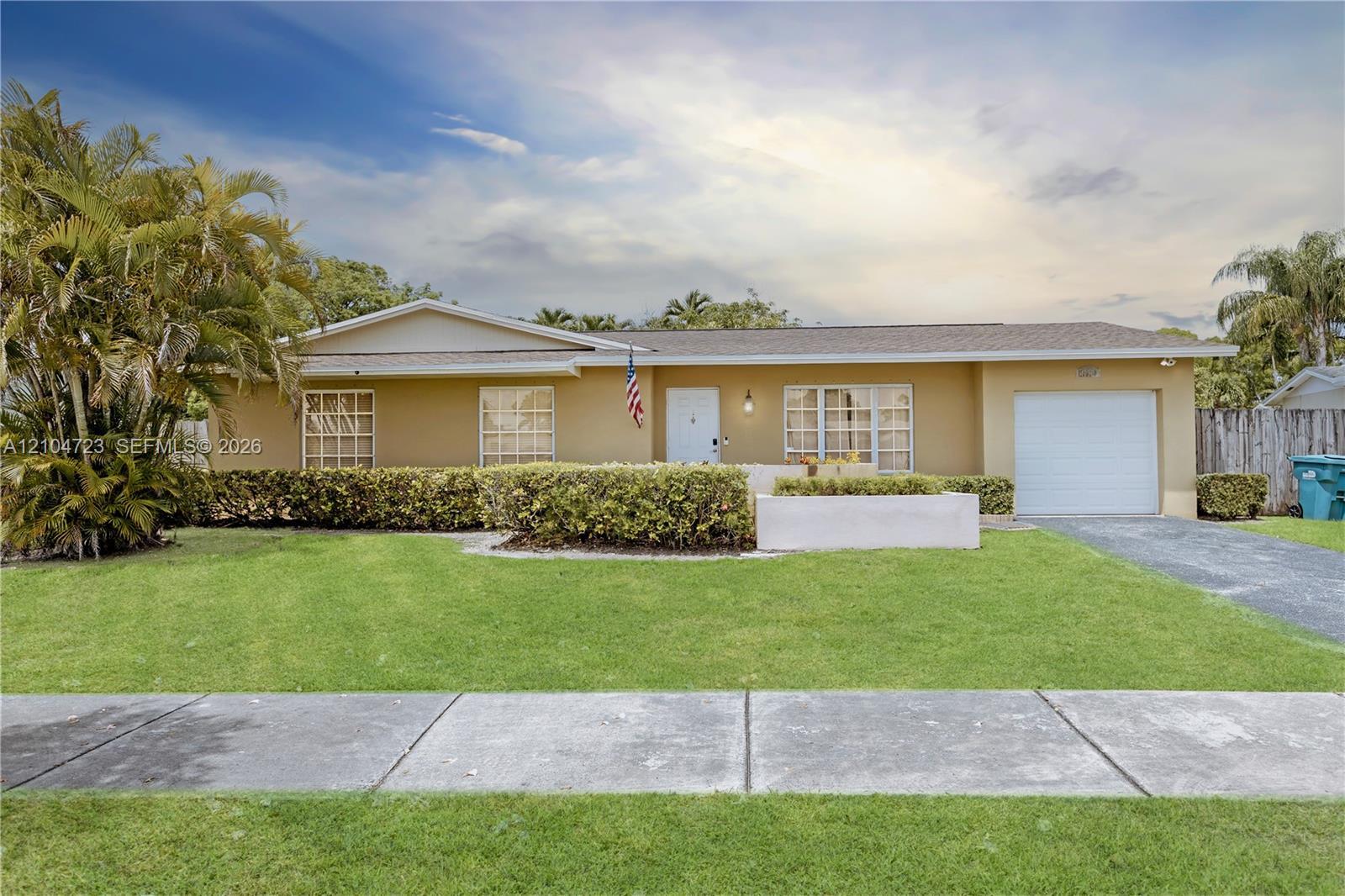 10520 SW 124th Ave, Miami FL 33186
