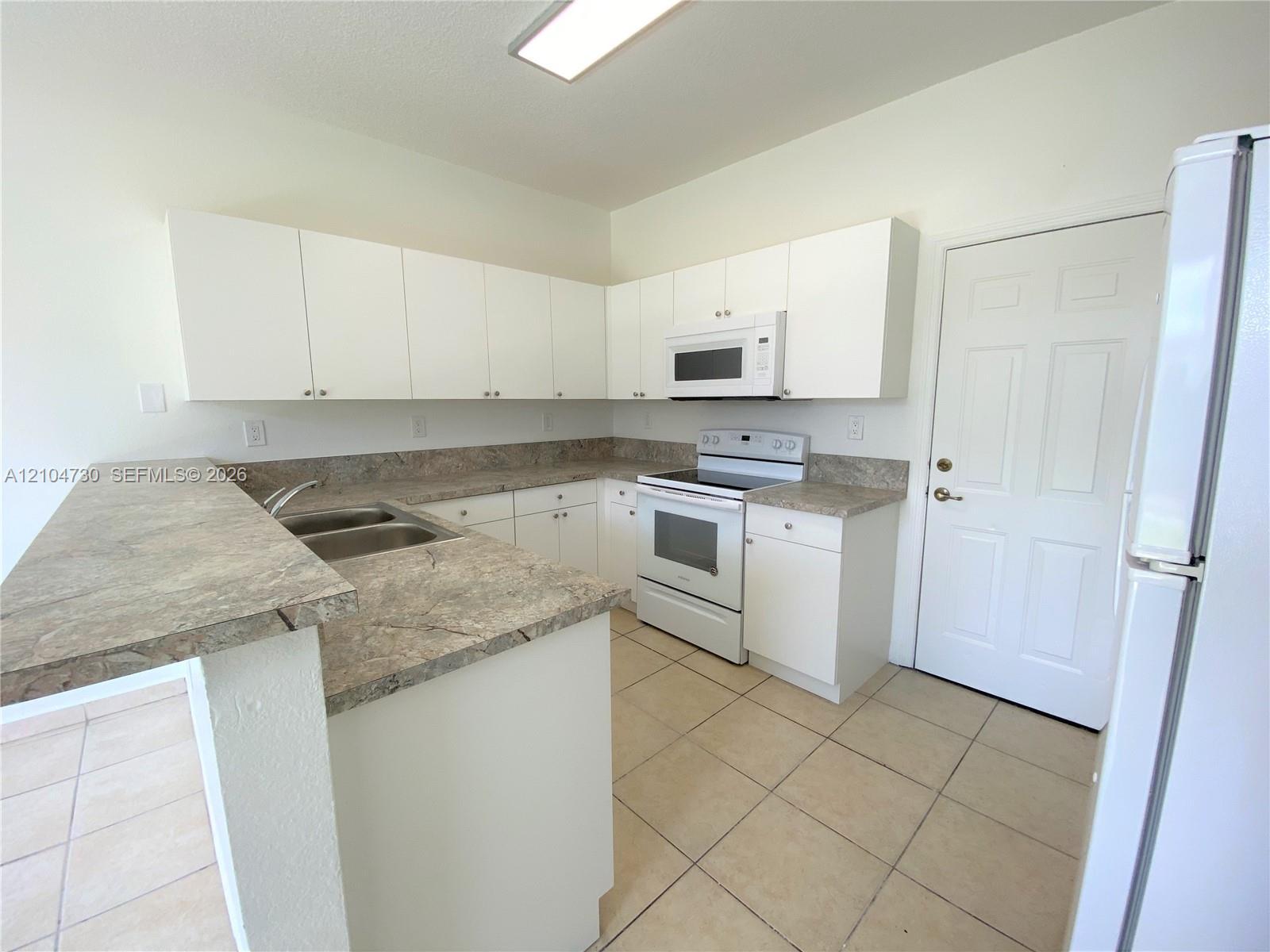 13832 SW 273rd Ter # 13832, Homestead FL 33032 photo 5