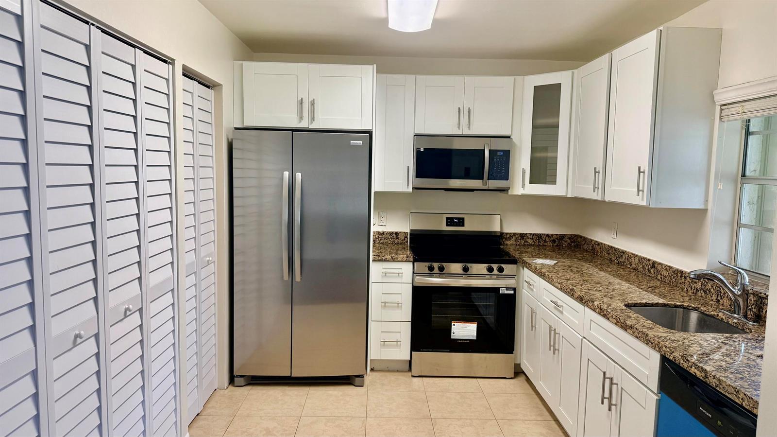 8061 SW 20TH Place # 8061, Davie FL 33324 photo 3