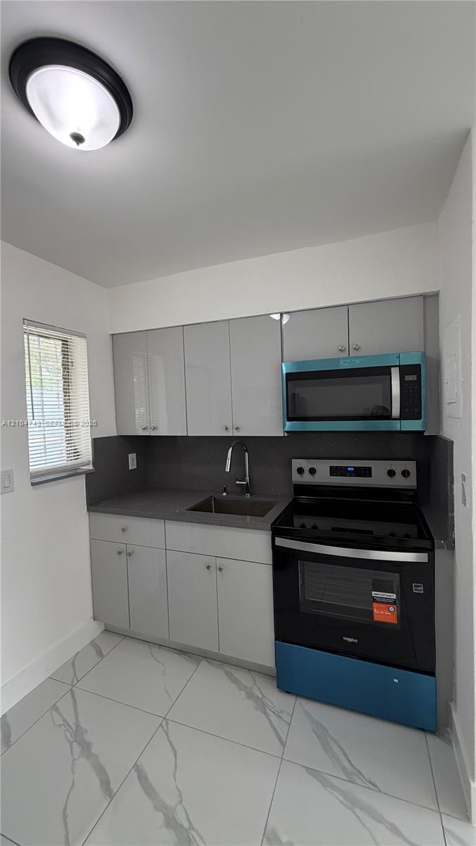 2162 NW 23rd Ave # 2, Miami FL 33142 photo 4