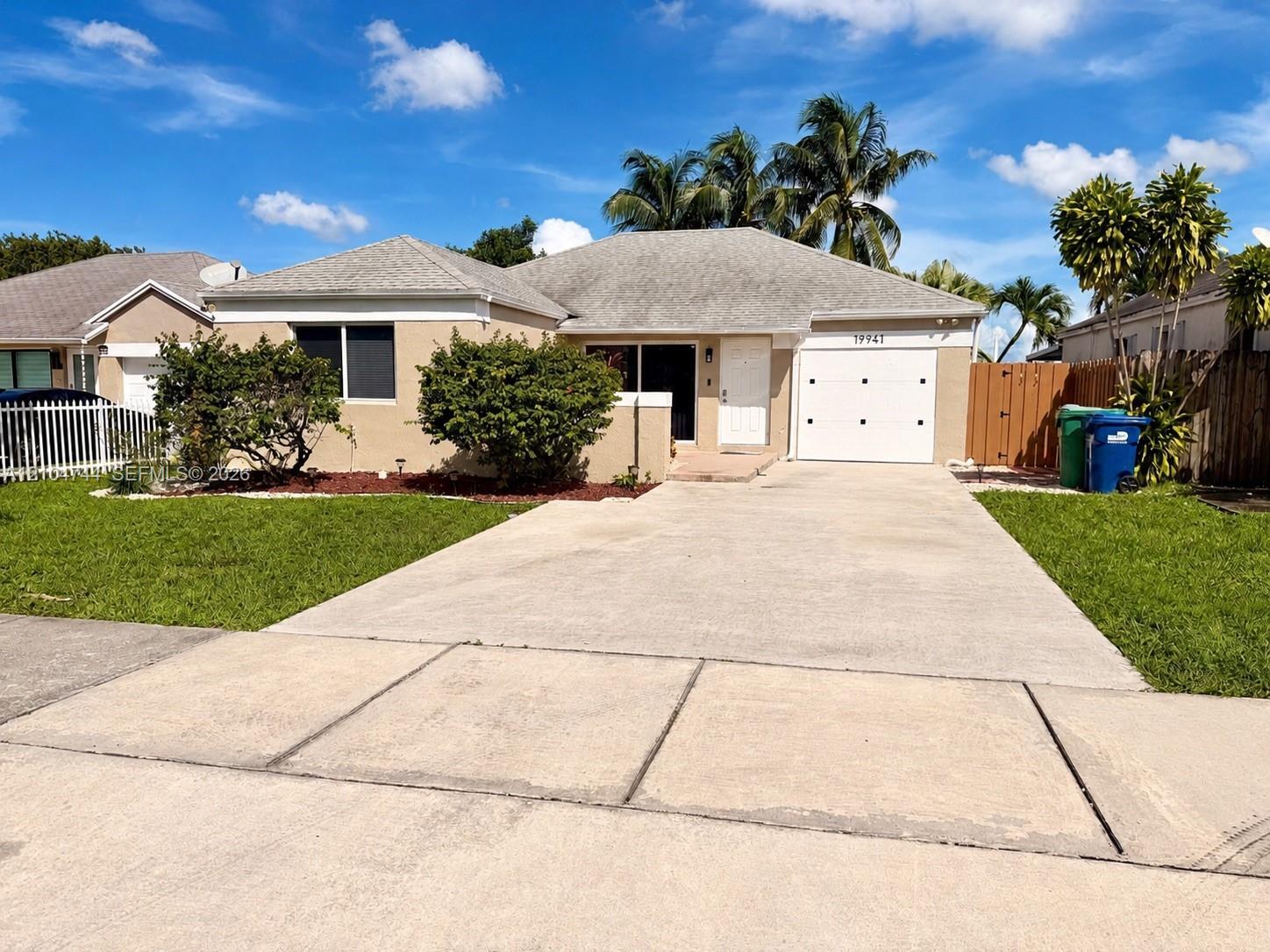 19941 NW 32nd Ave, Miami Gardens FL 33056 photo 2
