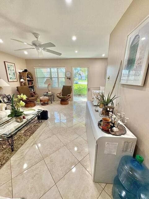 49 Norwich C, West Palm Beach FL 33417 photo 3