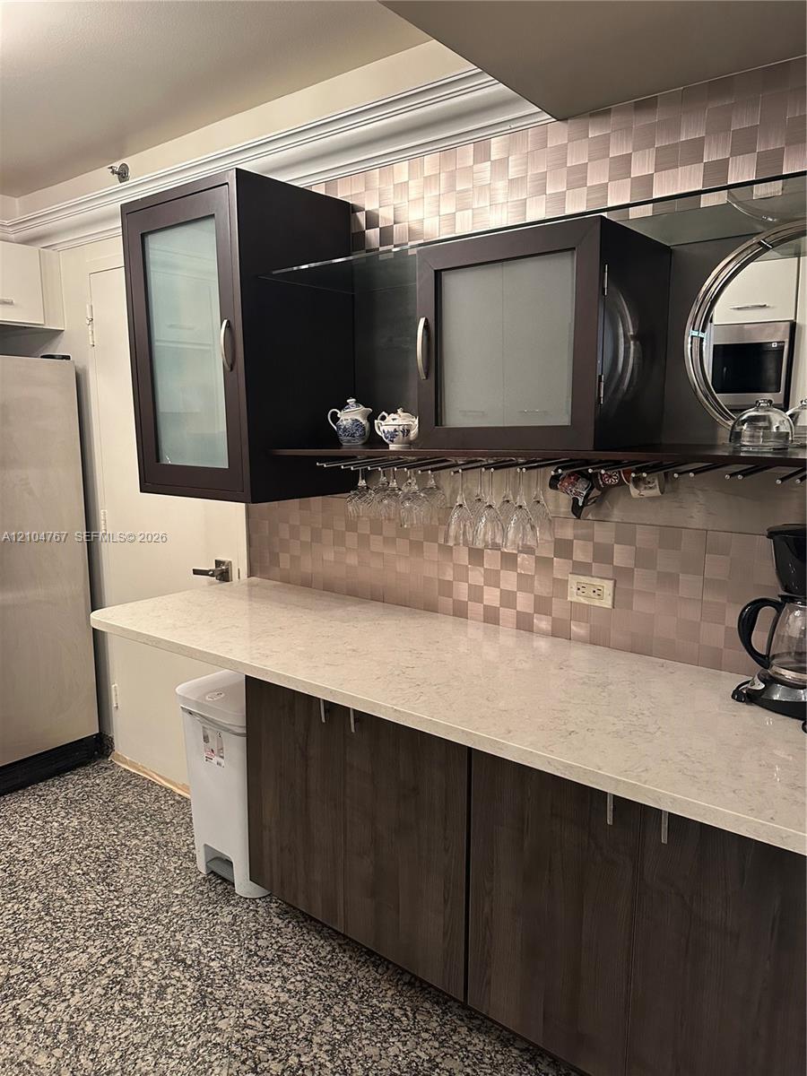 6039 Collins Ave # 815, Miami Beach FL 33140 photo 4