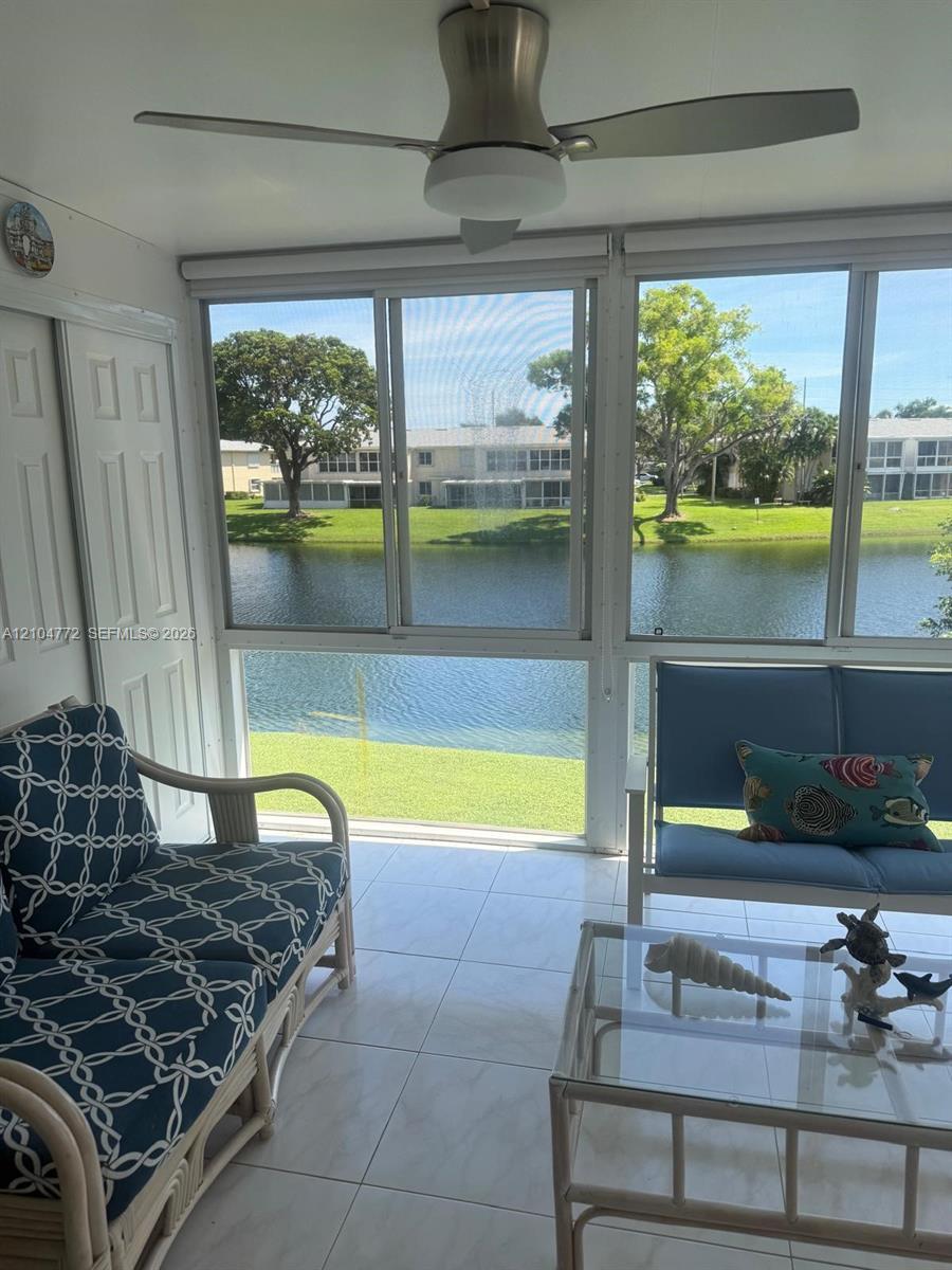 1421 NW 19th Ter # 202, Delray Beach FL 33445 photo 2