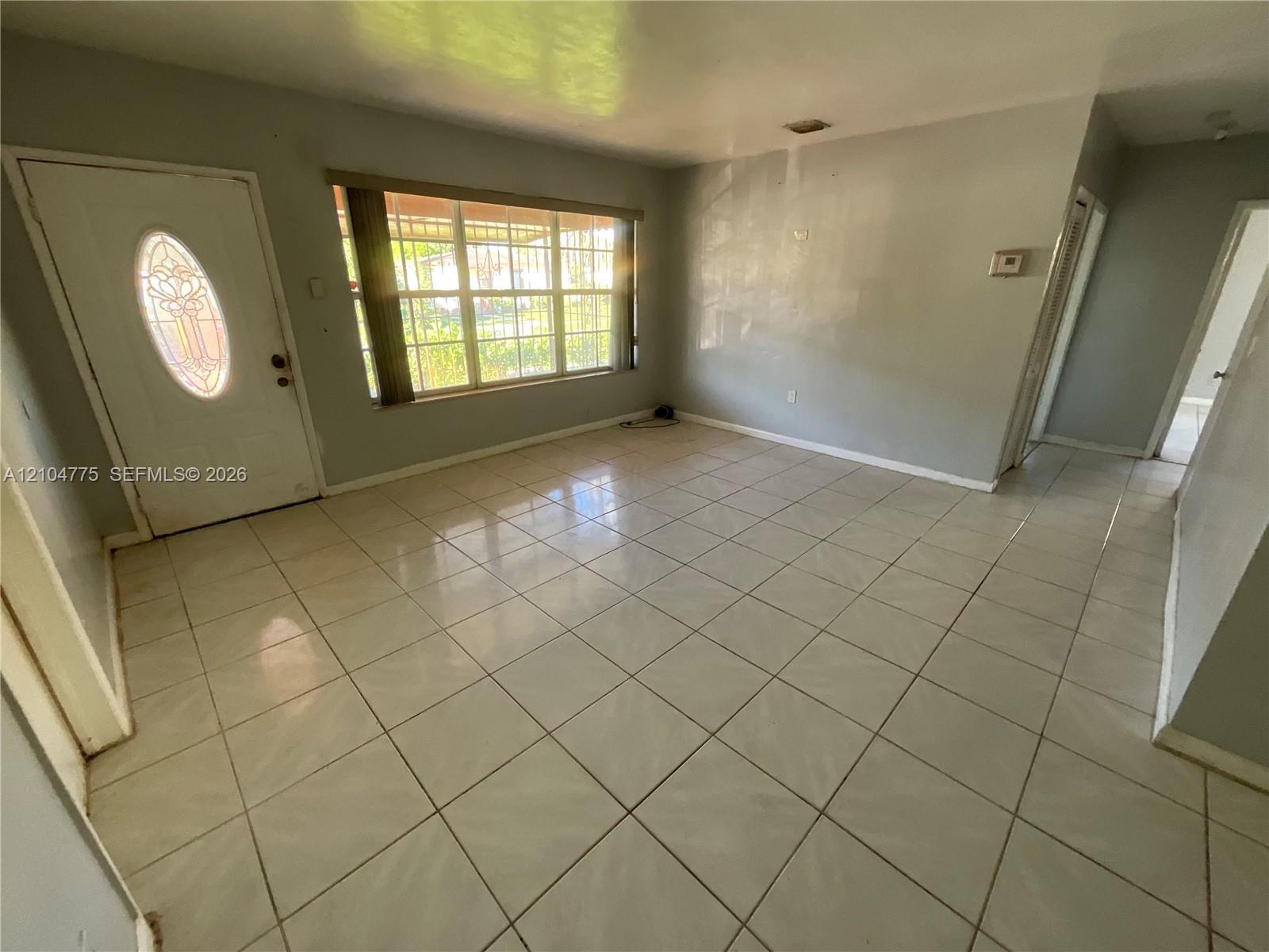 140 NE 171st St, North Miami Beach FL 33162 photo 4