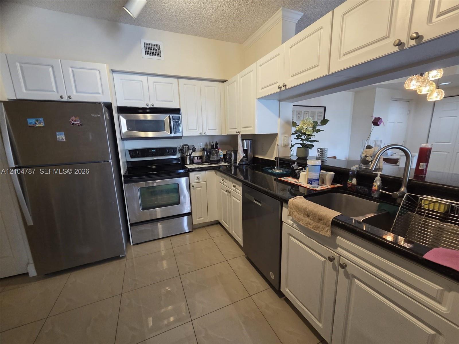 17150 N Bay Rd # 2511, Sunny Isles Beach FL 33160 photo 2