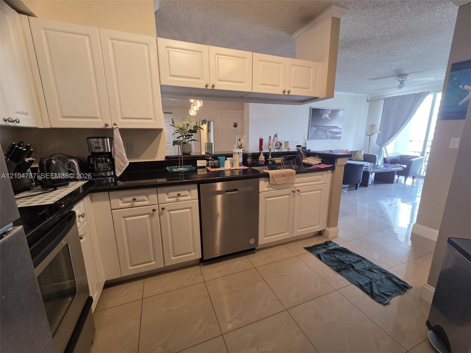 17150 N Bay Rd # 2511, Sunny Isles Beach FL 33160 photo 3