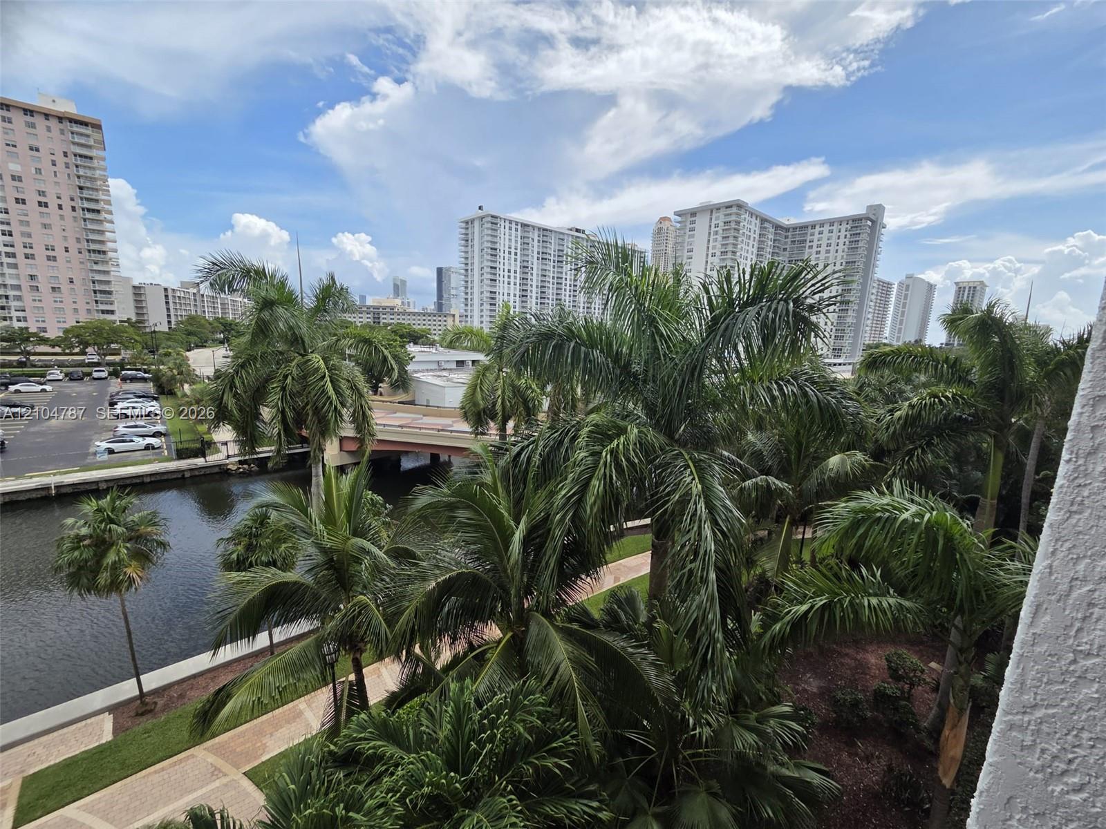 17150 N Bay Rd # 2511, Sunny Isles Beach FL 33160