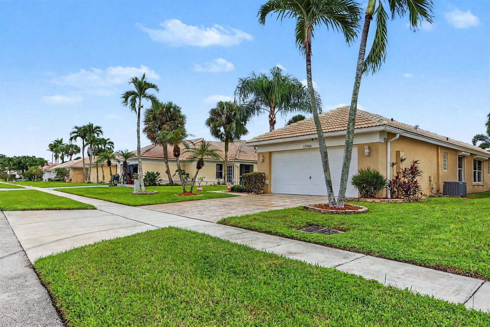 12986 Hampton Lakes Circle, Boynton Beach FL 33436 photo 3