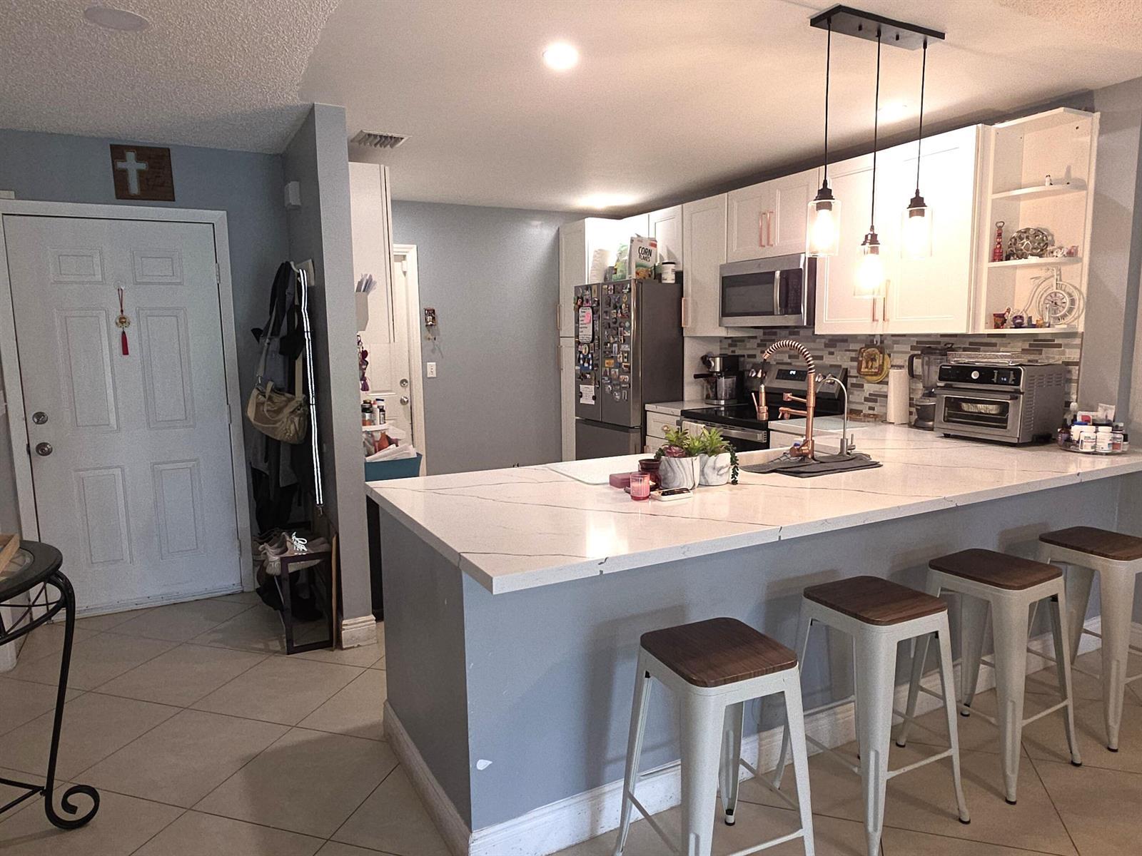 3751 NW 91ST Lane, Sunrise FL 33351 photo 3