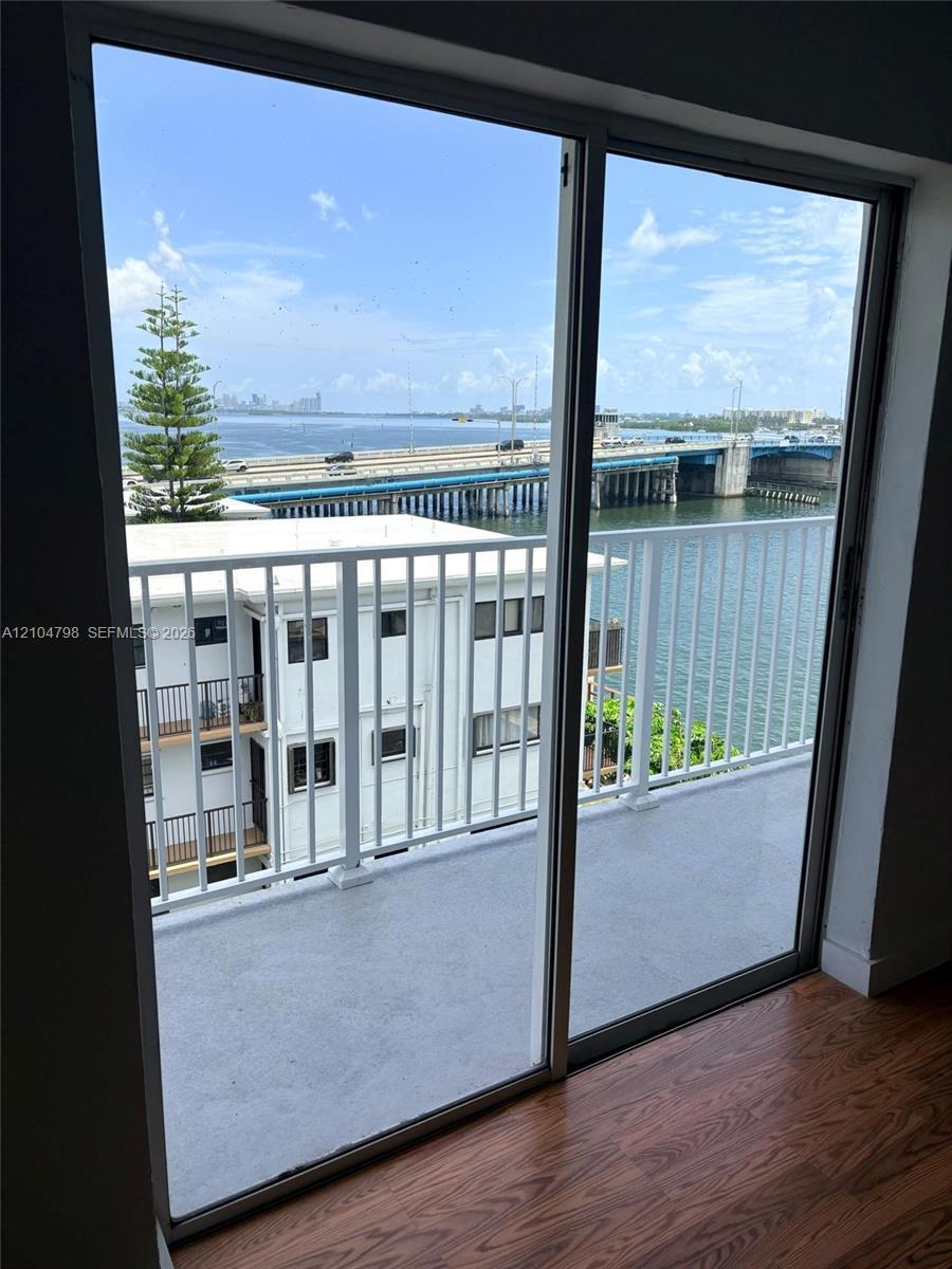 7825 NE Bayshore Ct # 501, Miami FL 33138 photo 3