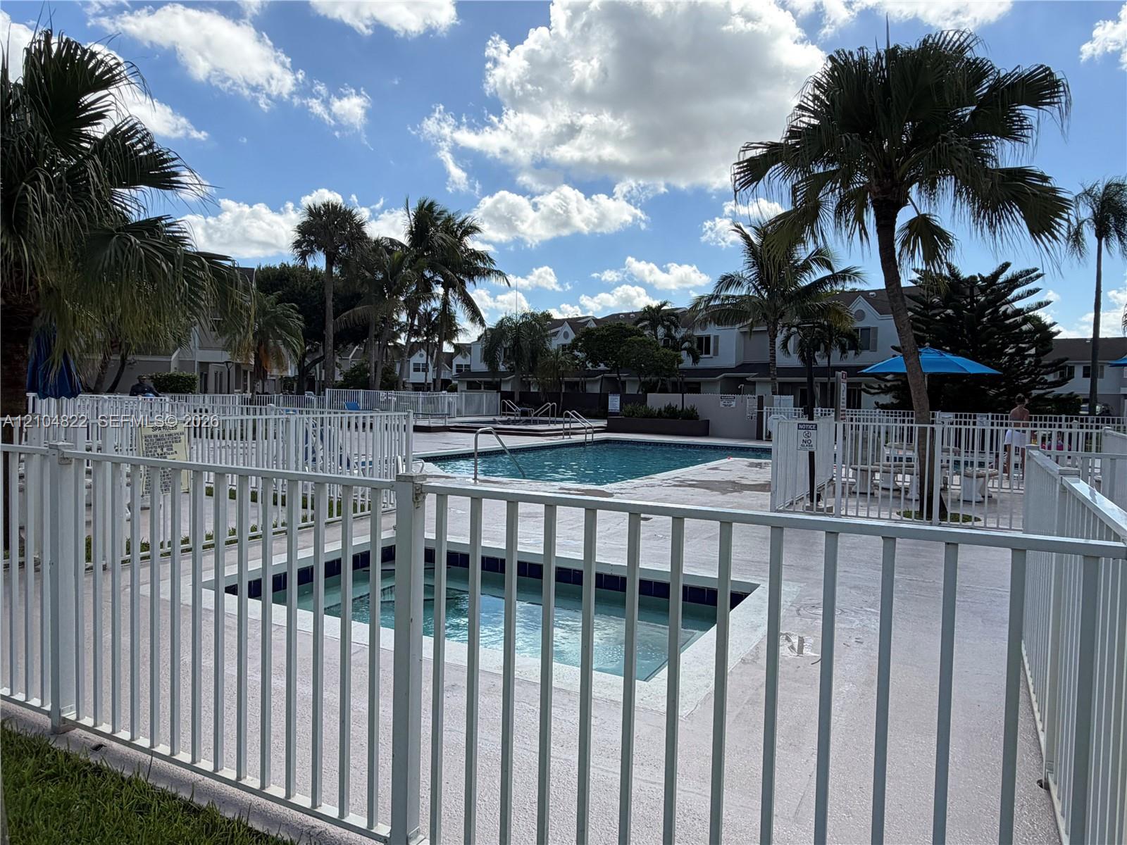 6740 NW 175th Ln # 20, Hialeah FL 33015 photo 3