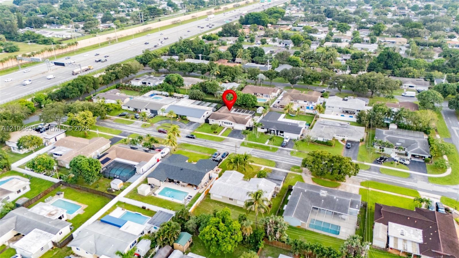 5250 SW 4th Ct, Plantation FL 33317 photo 2