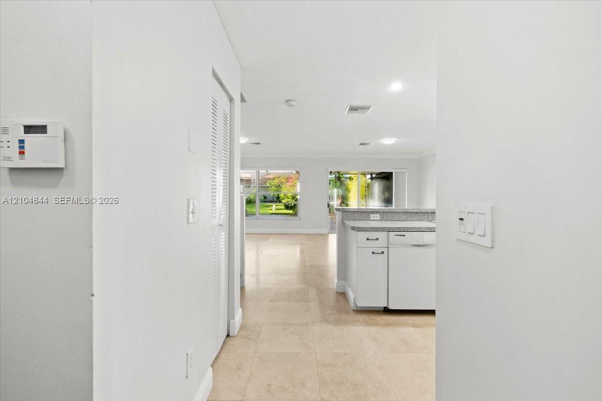 1216 NW 51st Way, Deerfield Beach FL 33442 photo 4