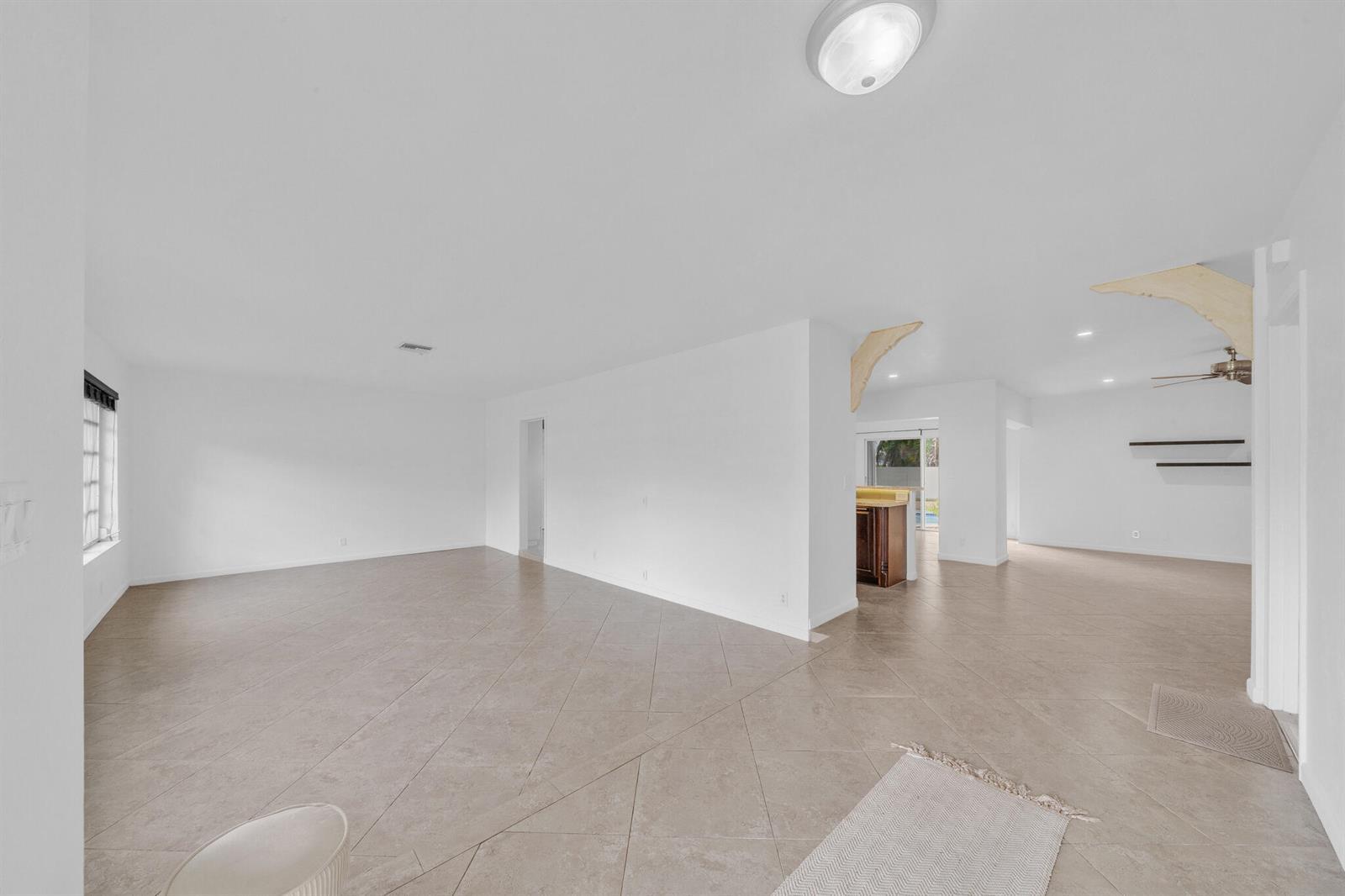6030 SW 8TH Court, Plantation FL 33317 photo 4