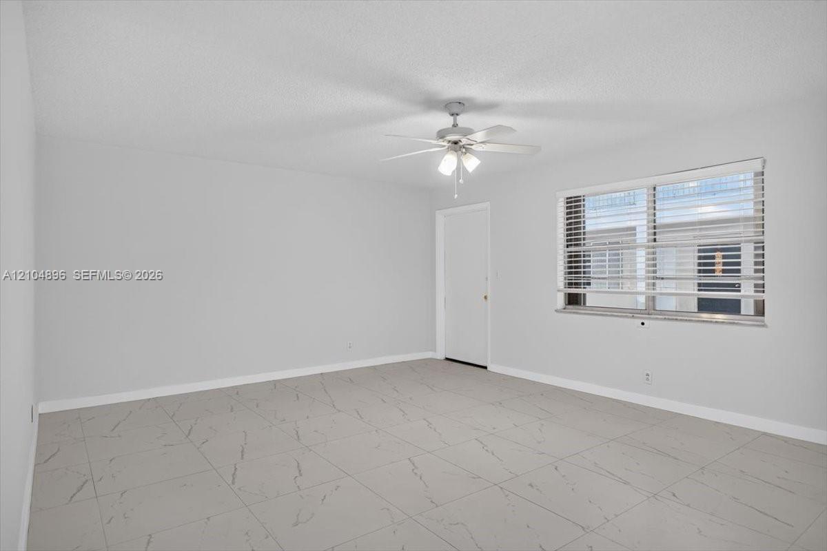 348 S Federal Hwy # 3, Dania Beach FL 33004 photo 4