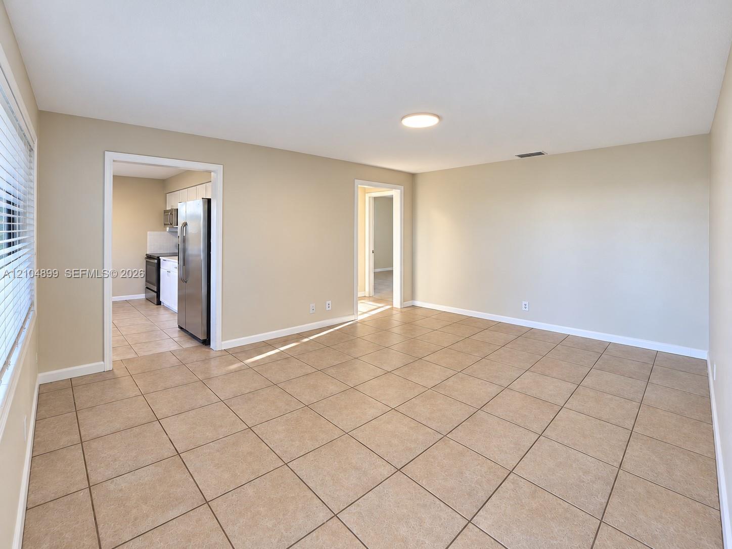 4271 NE 5th Ave # 4271, Oakland Park FL 33334 photo 3