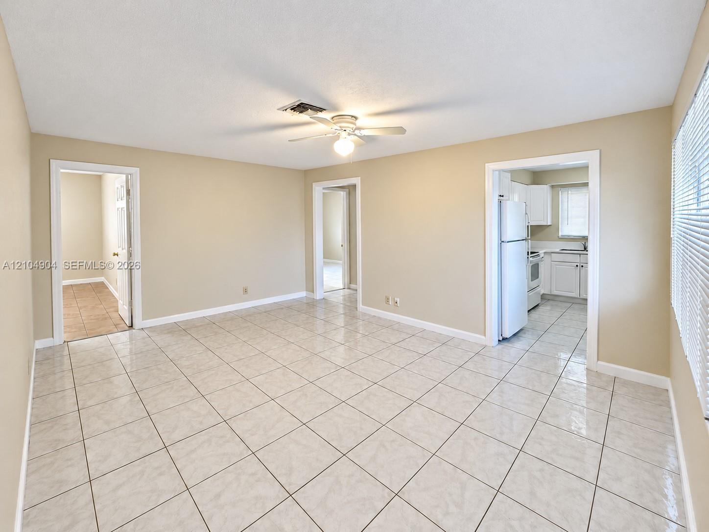 4281 NE 5th Ave # 4281, Oakland Park FL 33334 photo 2