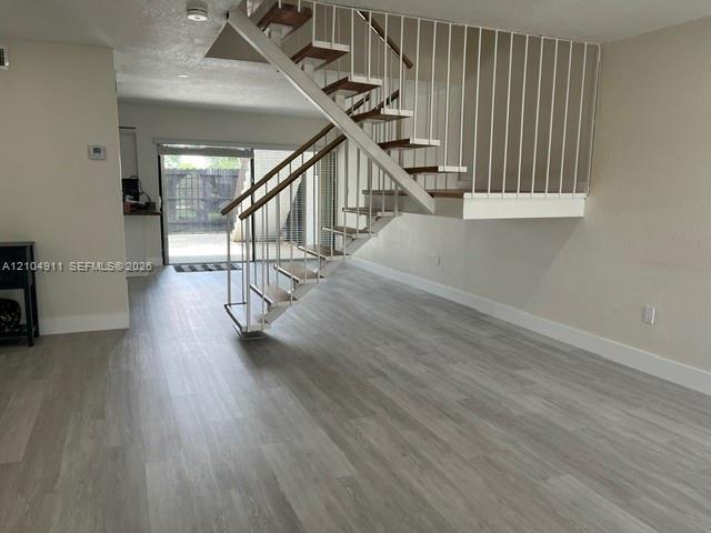 6500 Kendale Lakes Dr # 103, Miami FL 33183 photo 2