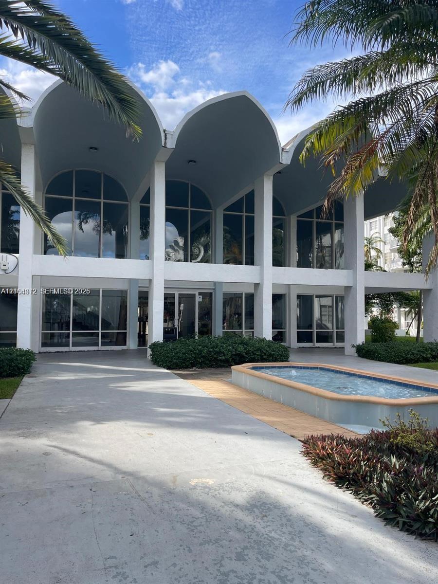 494 NW 165th St Rd # 105, Miami FL 33169 photo 2