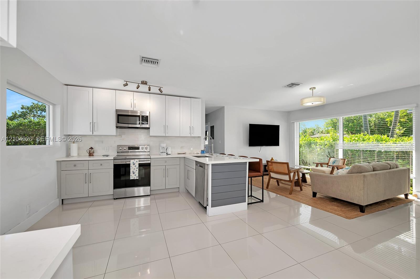 1700 SW 23rd Ave, Fort Lauderdale FL 33312 photo 5