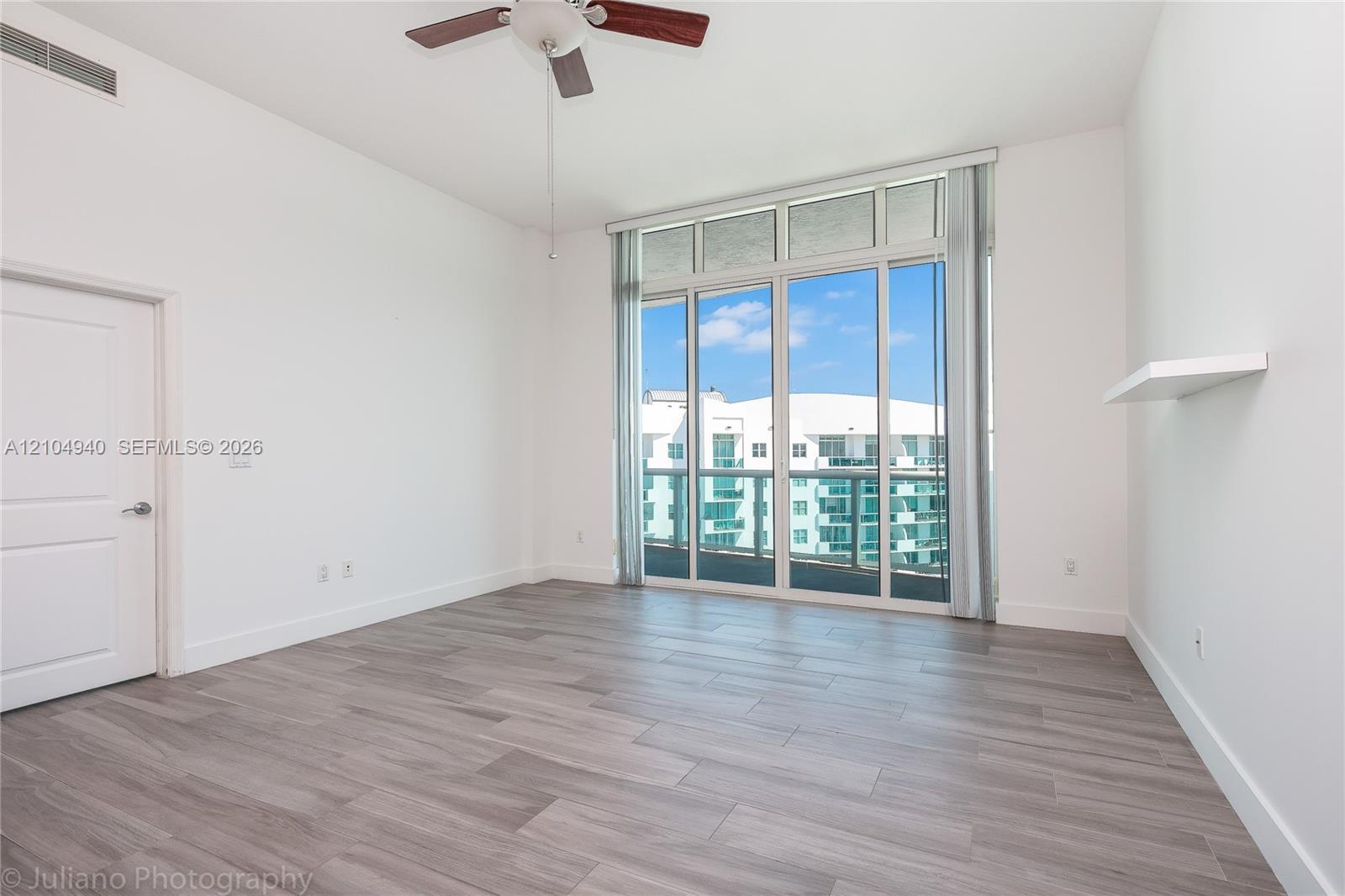 7900 Harbor Island Dr, North Bay Village FL 33141 photo 5