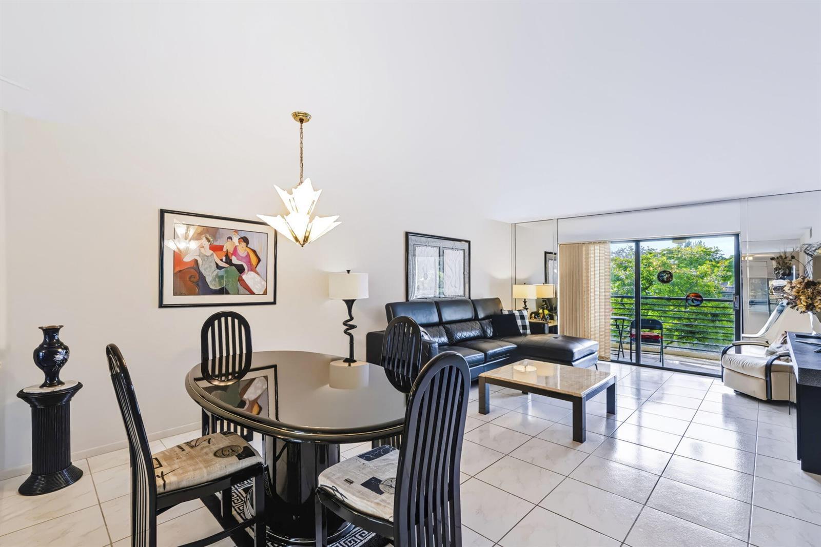 150 LAKE NANCY Lane # 219, West Palm Beach FL 33411 photo 3