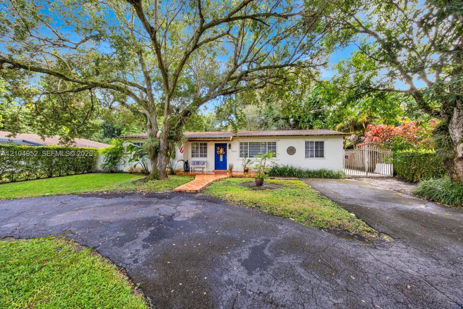7840 SW 99th St, Miami FL 33156 photo 2