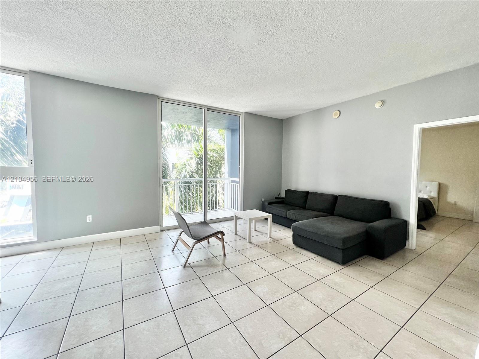 275 NE 18th St # 305, Miami FL 33132 photo 2