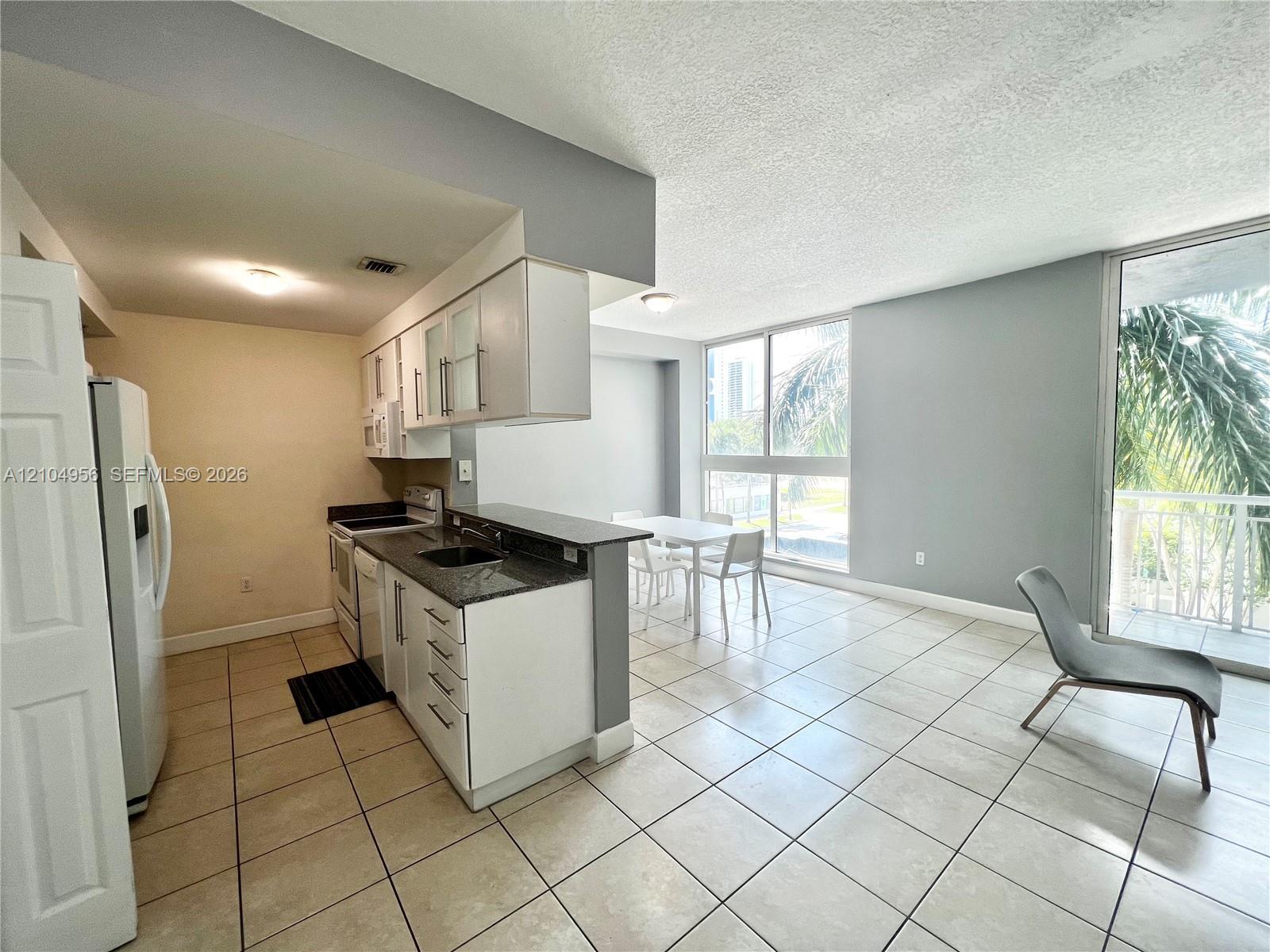 275 NE 18th St # 305, Miami FL 33132 photo 3