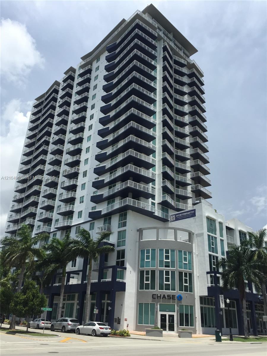 275 NE 18th St # 305, Miami FL 33132