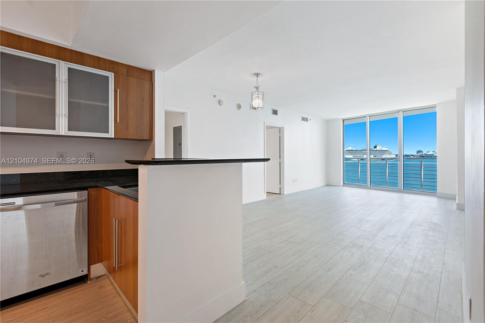 335 S Biscayne Blvd # 412, Miami FL 33131 photo 4