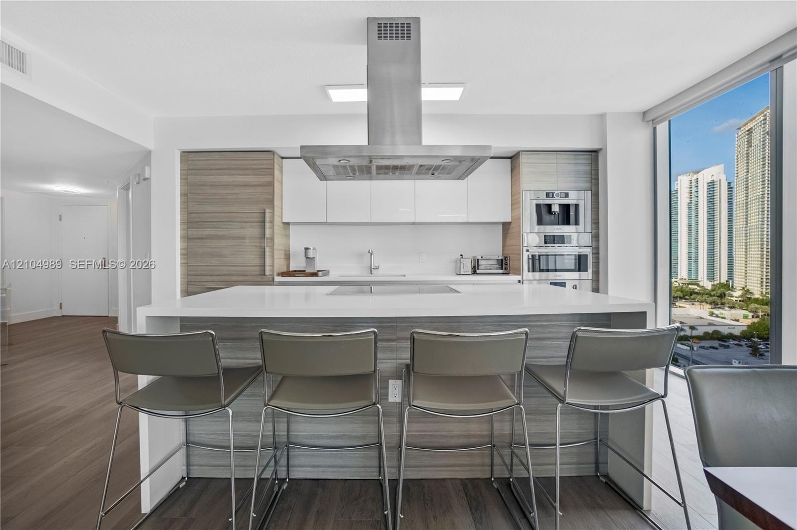 300 Sunny Isles Blvd # 1802, Sunny Isles Beach FL 33160
