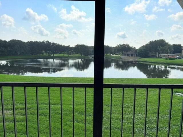 5380 WOODLAND LAKES Drive # 216, Palm Beach Gardens FL 33418 photo 3