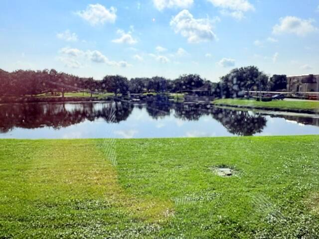 5380 WOODLAND LAKES Drive # 216, Palm Beach Gardens FL 33418