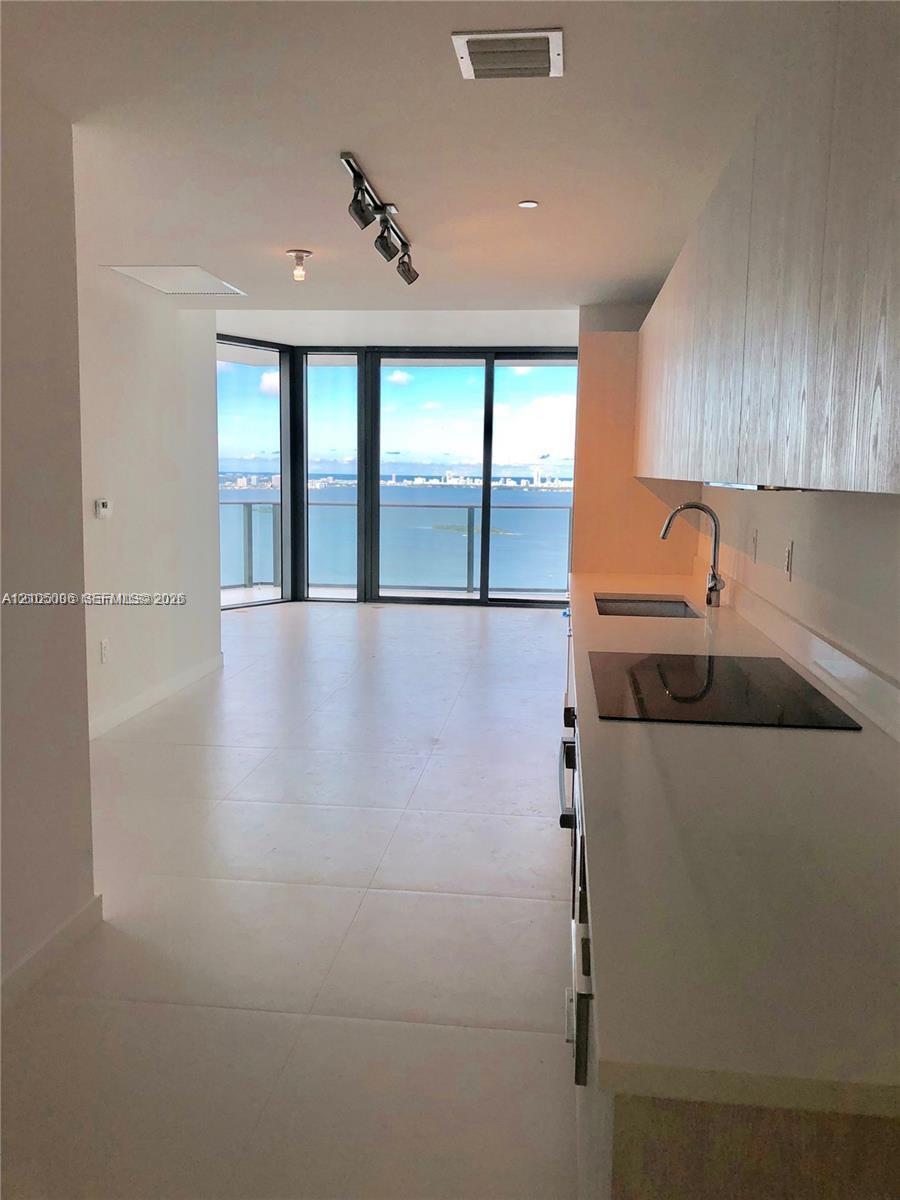 501 NE 31st St # 3901, Miami FL 33137 photo 5