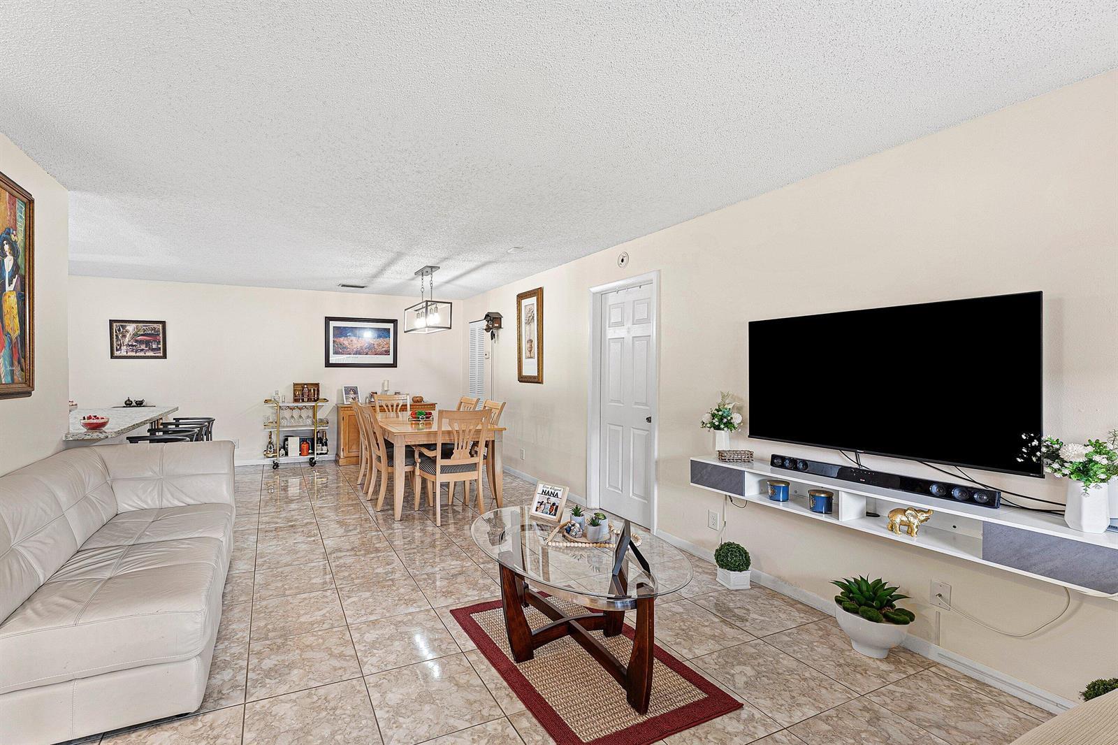 12093 ROYAL PALM Boulevard # 7H, Coral Springs FL 33065 photo 4